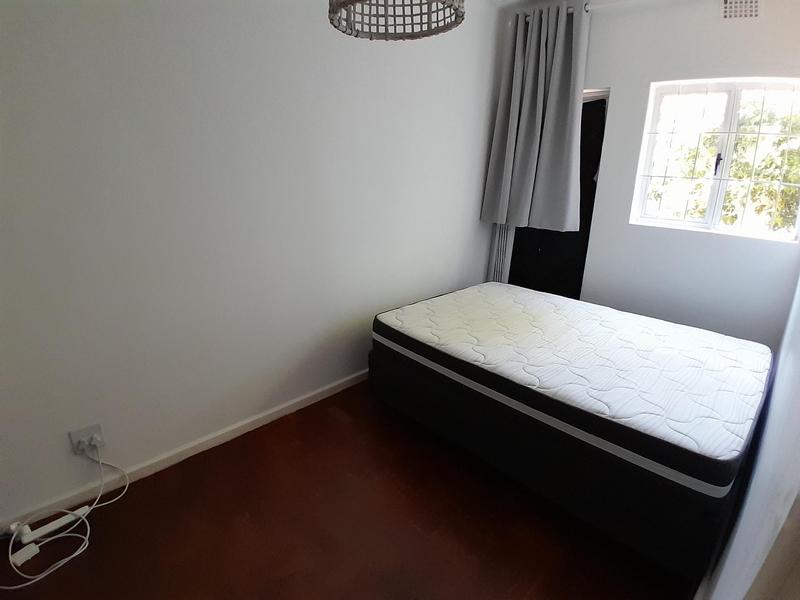 To Let 3 Bedroom Property for Rent in Vredehoek Western Cape